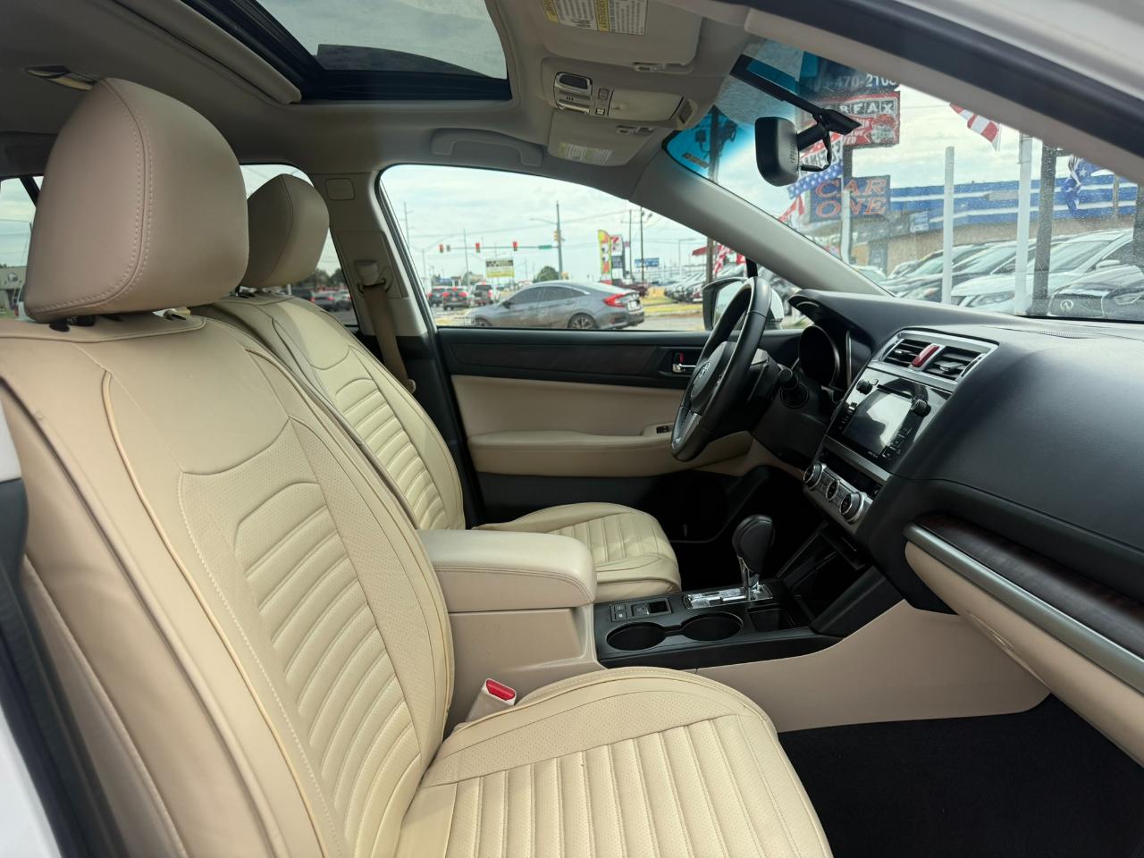 Subaru Outback photo 11