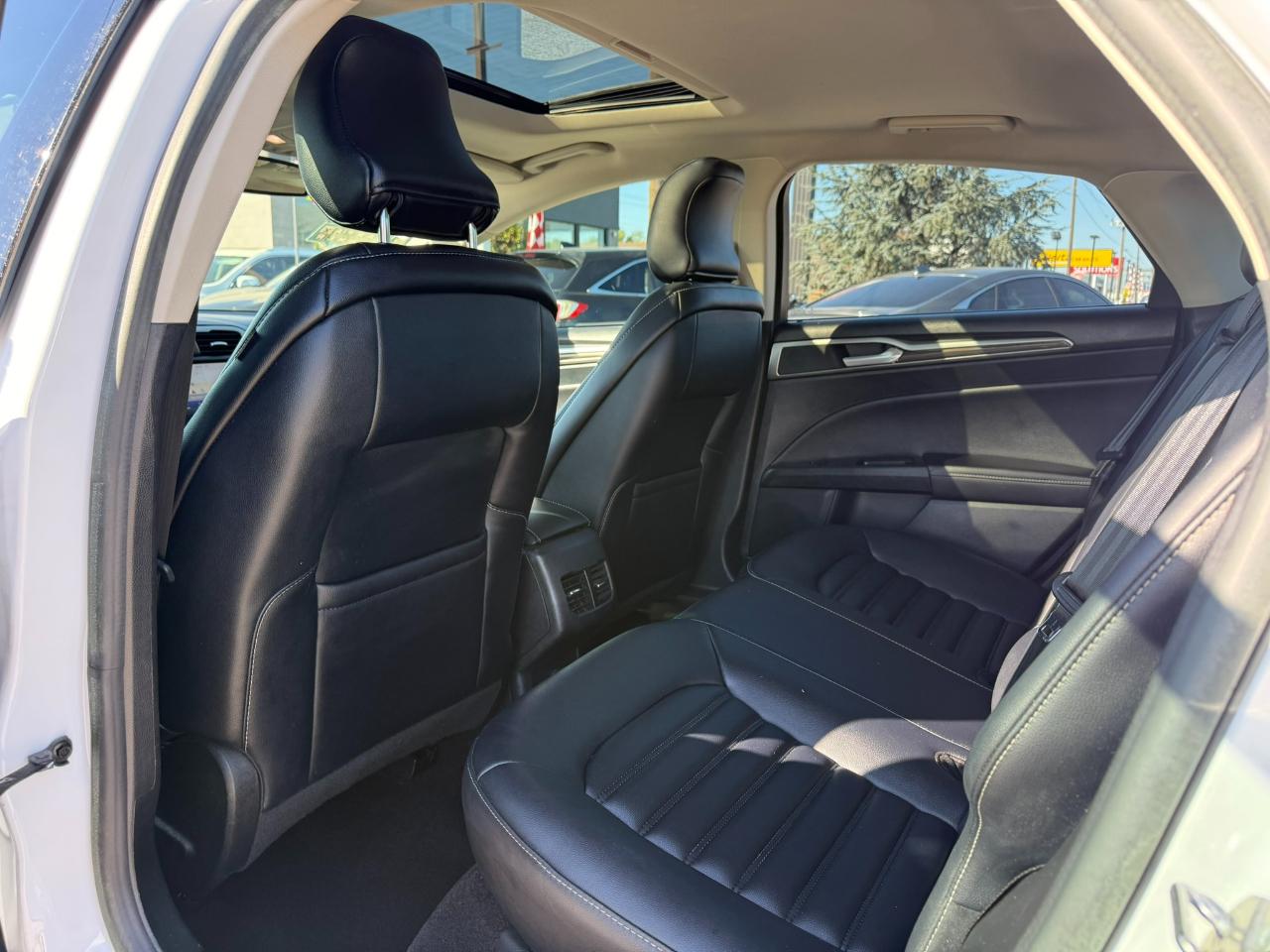 Ford Fusion photo 14