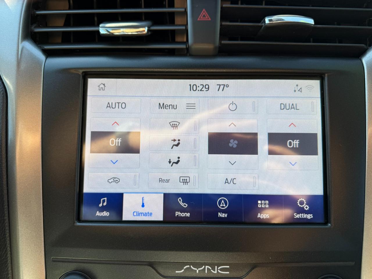 Ford Fusion photo 19