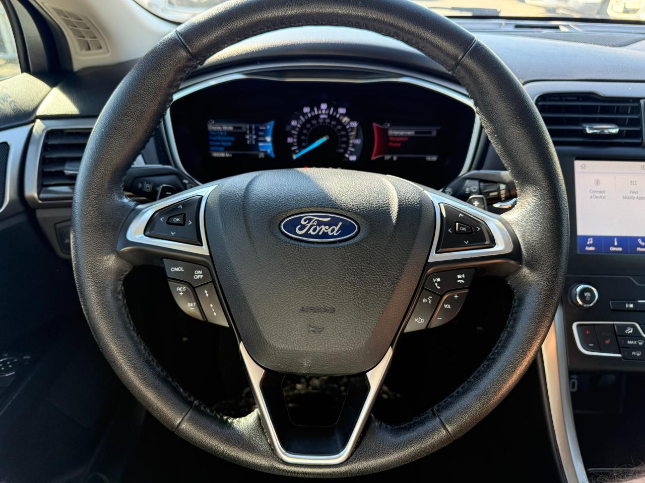 Ford Fusion photo 25