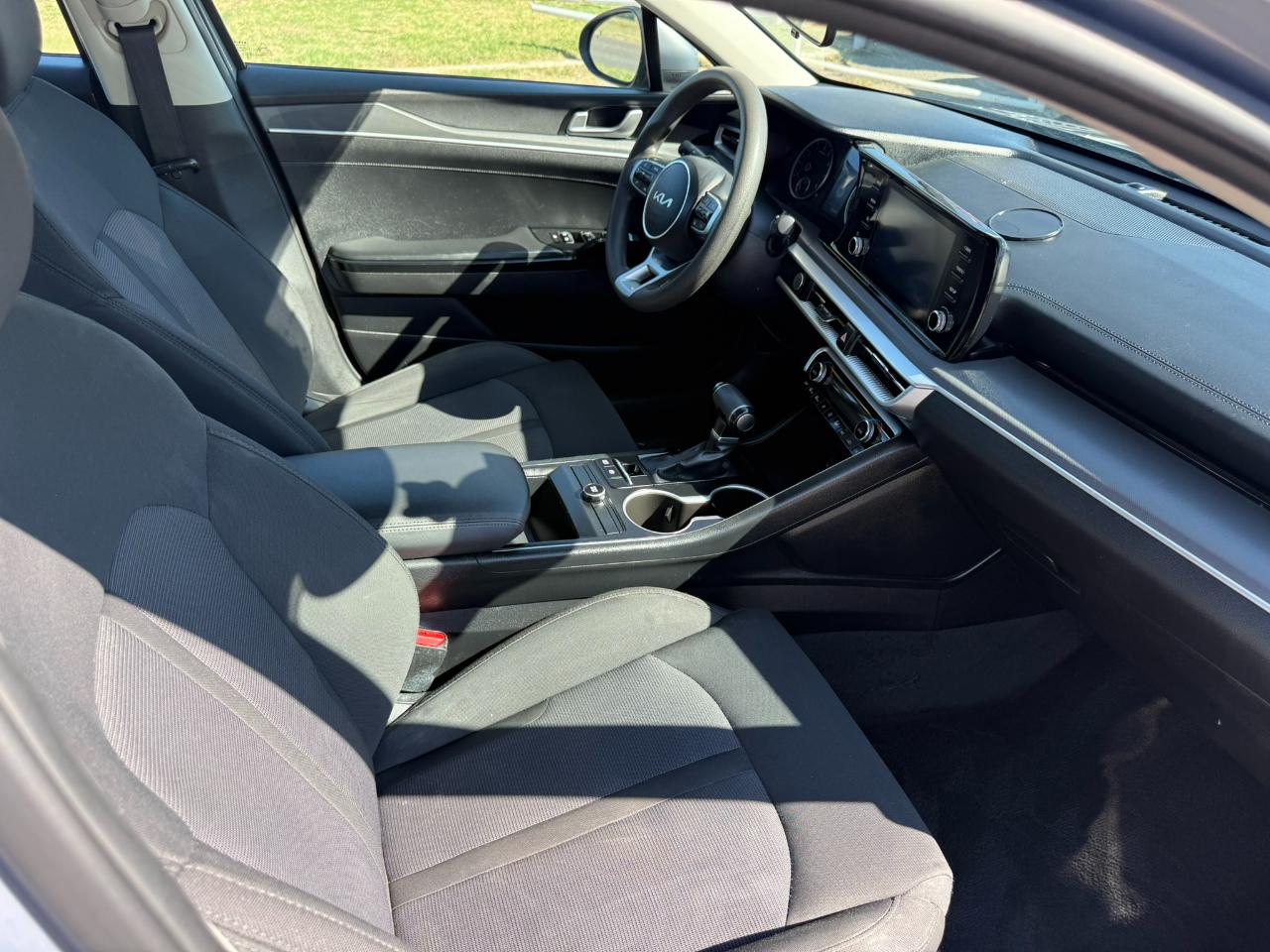 Kia K5 LXS 2023
