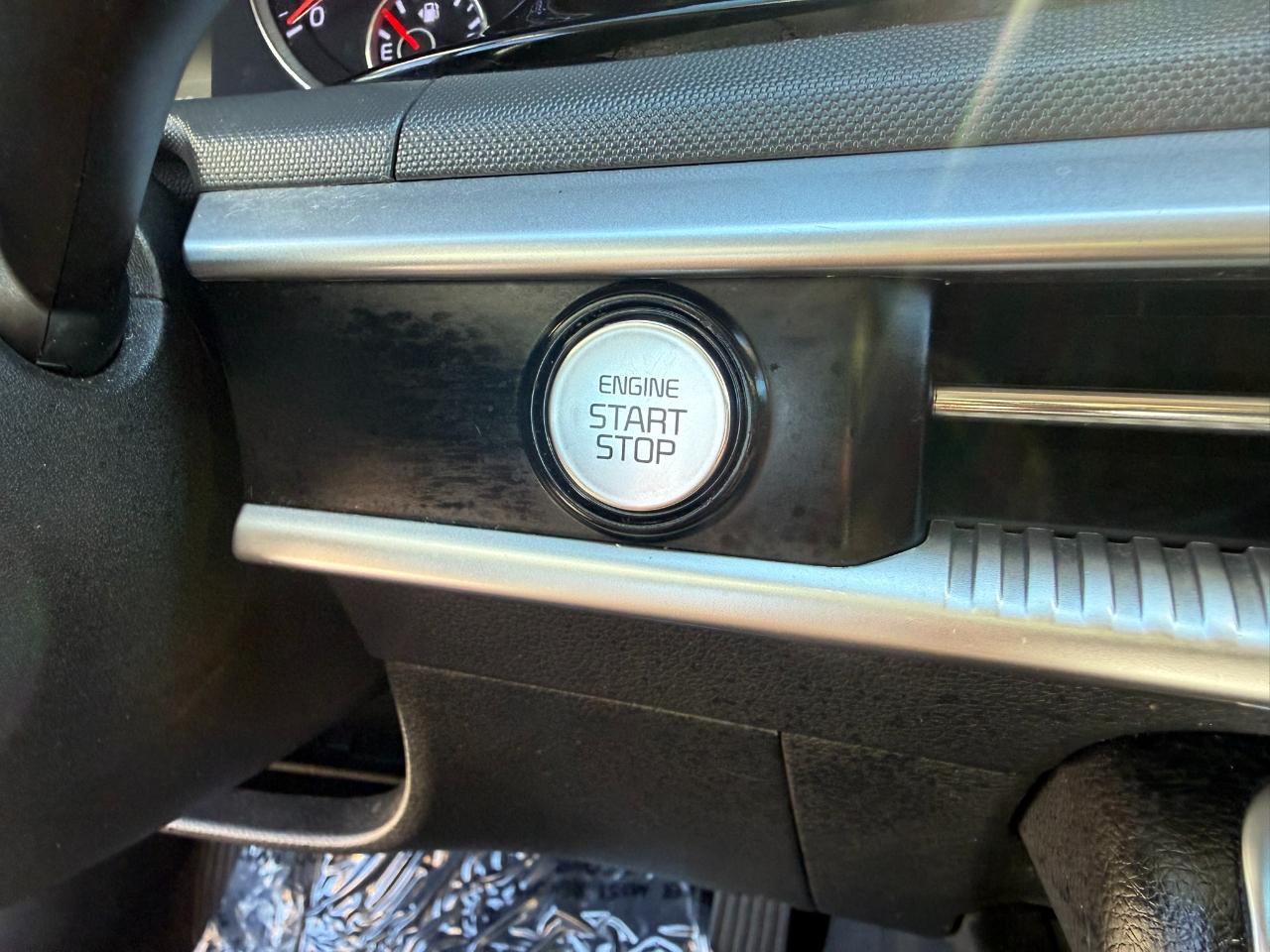 Kia K5 LXS 2023