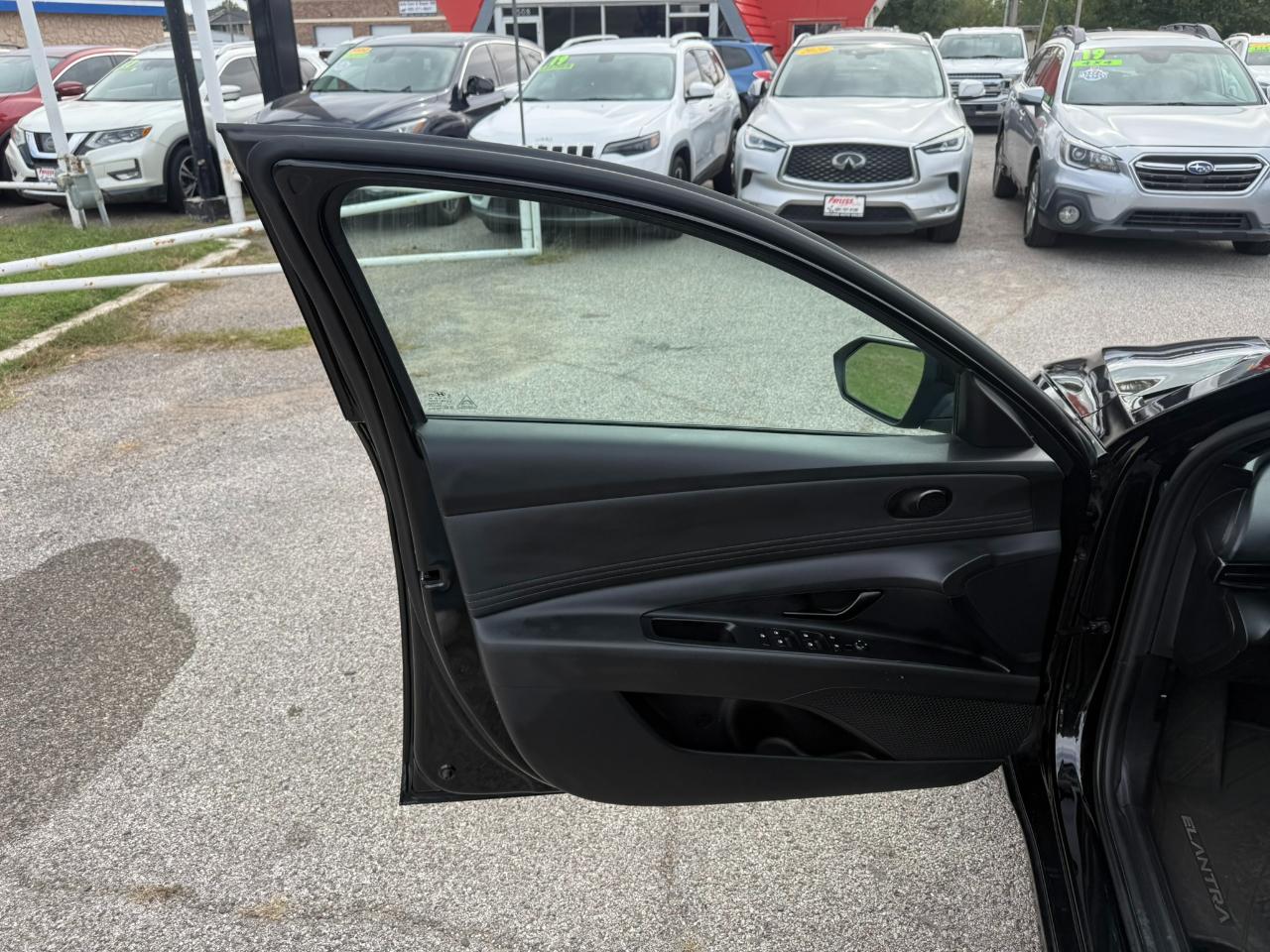 Hyundai Elantra SEL Sport 2025