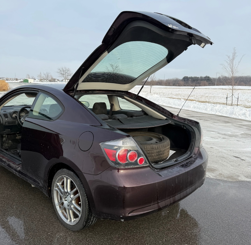 Scion tC 3dr HB Auto (Natl) 2008