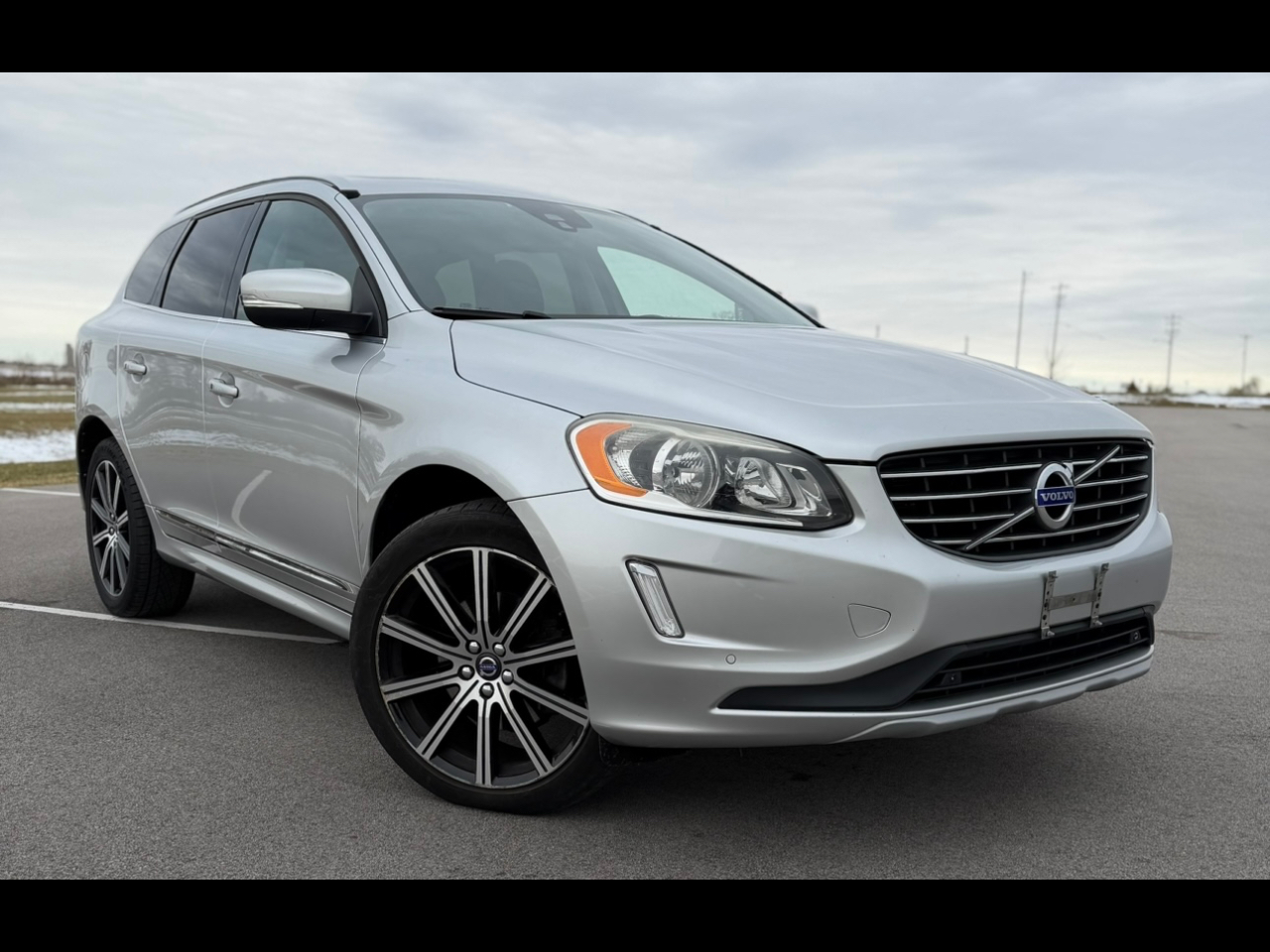 Volvo XC60 AWD 4dr T6 Drive-E 2016