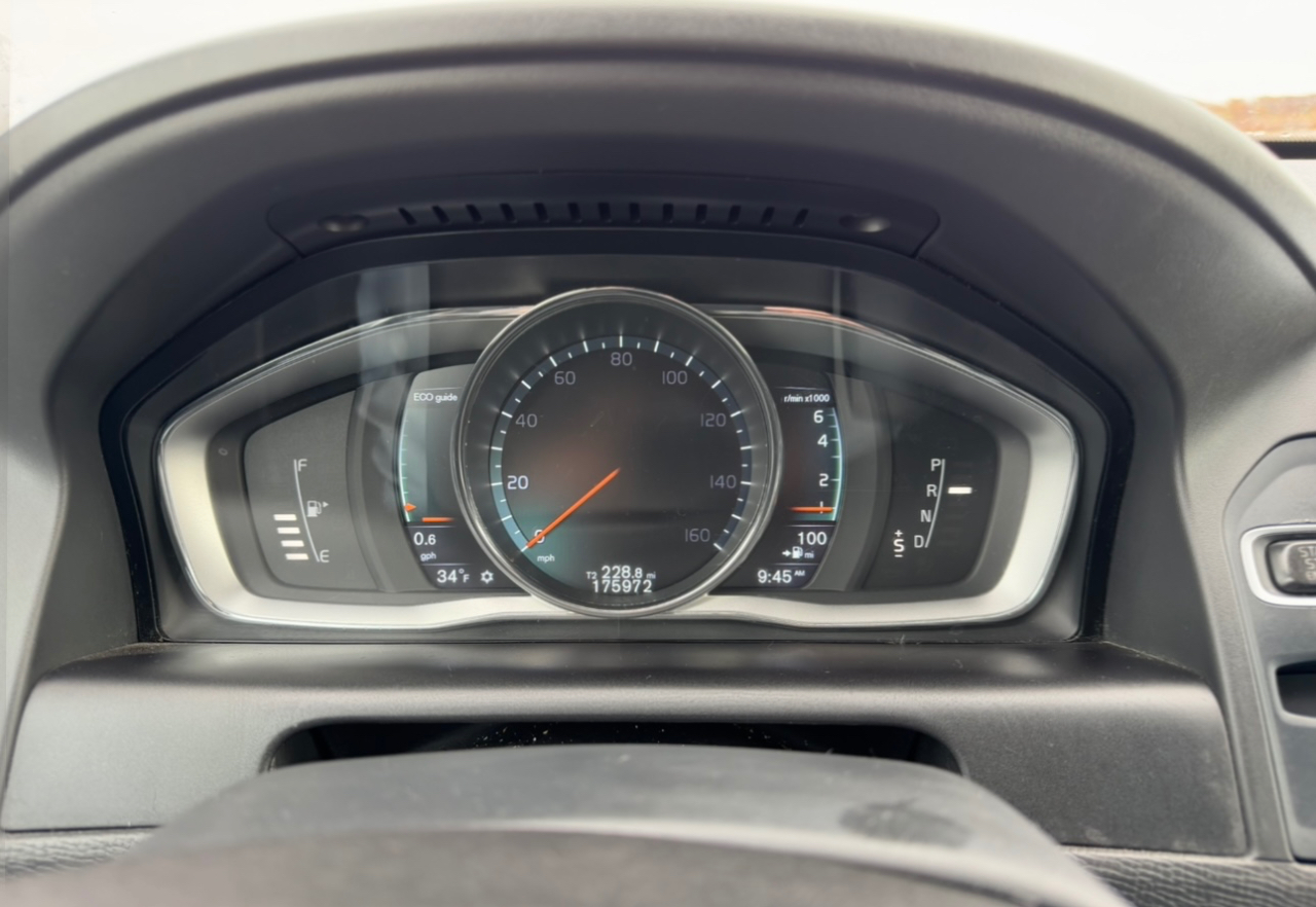 Volvo XC60 AWD 4dr T6 Drive-E 2016