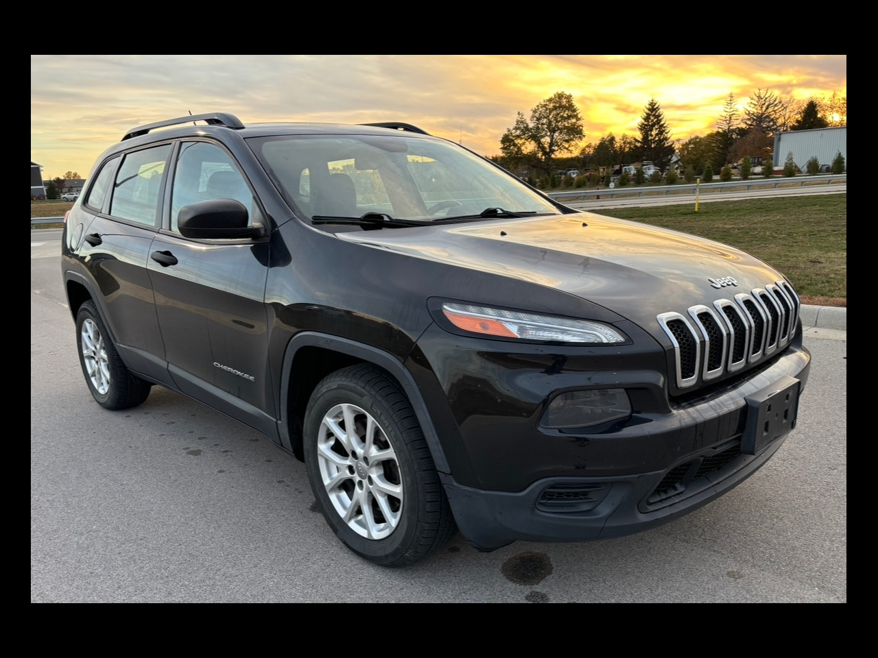 2015 Jeep Cherokee FWD 4dr Sport