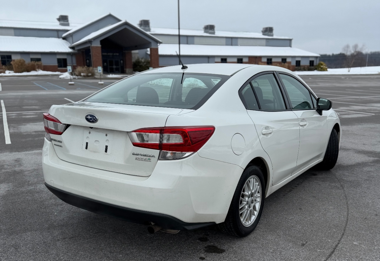 Subaru Impreza 2.0i 4-door CVT 2017