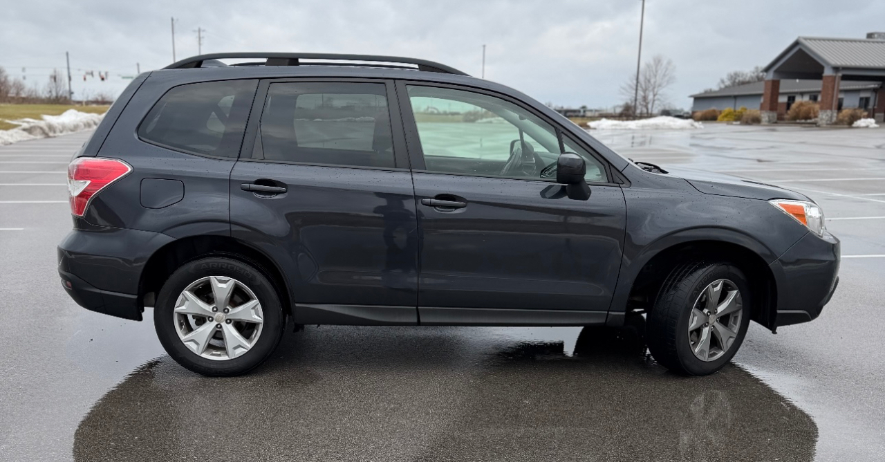 Subaru Forester 4dr CVT 2.5i Premium PZEV 2016