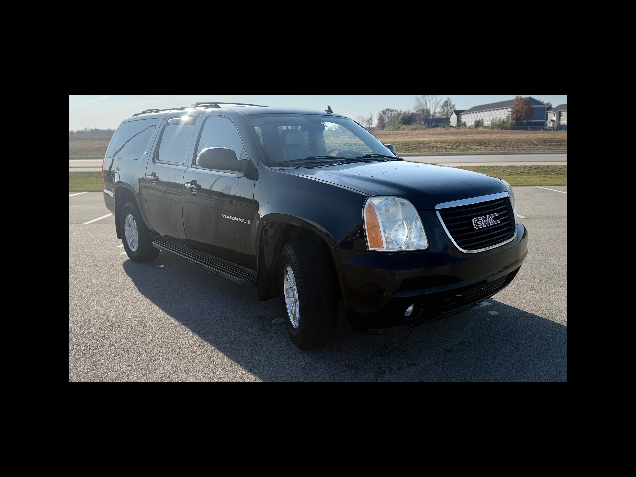 2007 GMC Yukon XL 2WD 4dr 1500 SLT