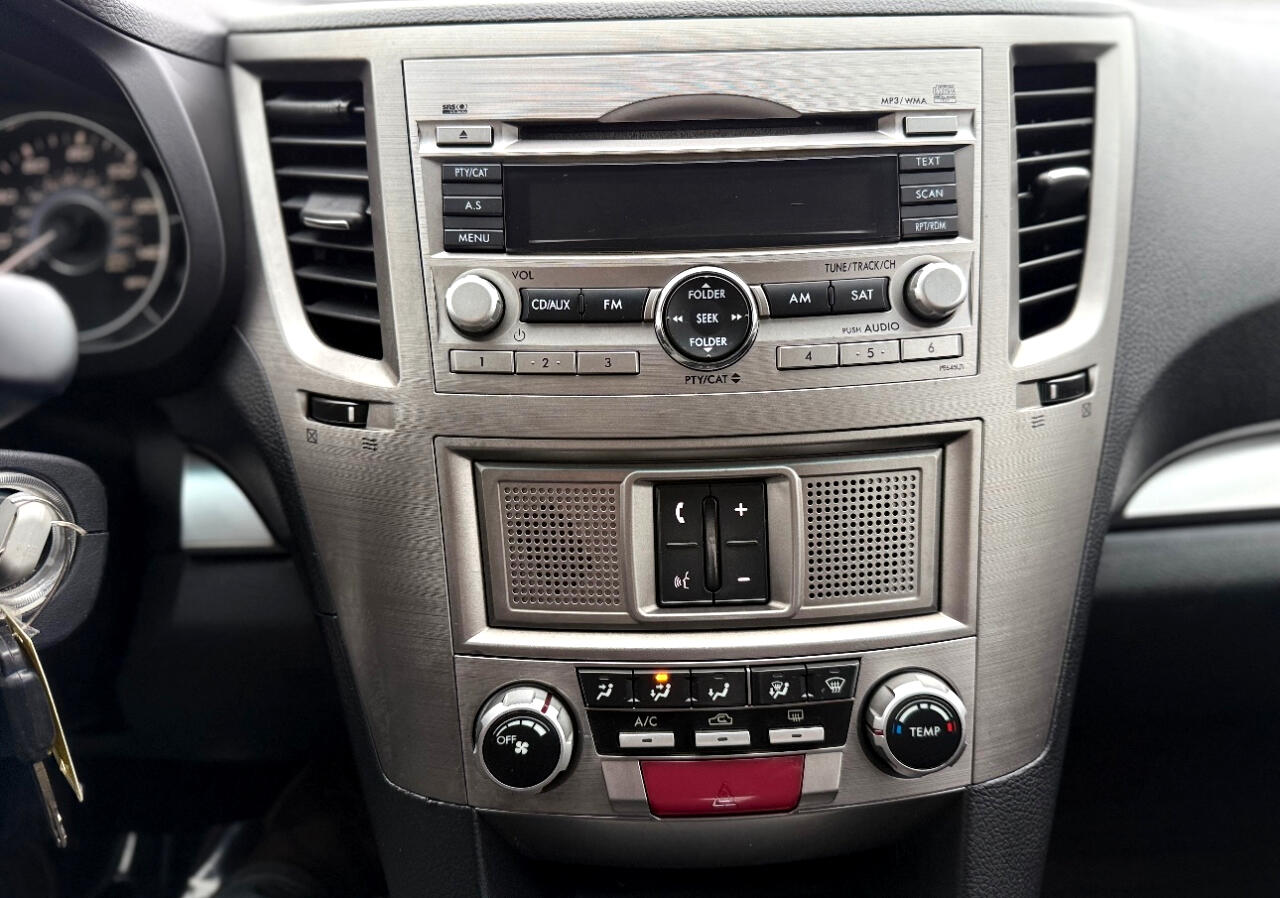 Subaru Legacy 4dr Sdn H4 Auto 2.5i 2010