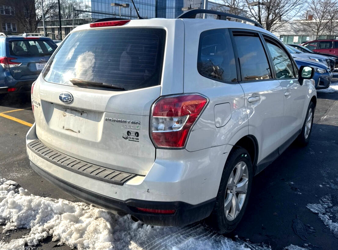 Subaru Forester 4dr CVT 2.5i PZEV 2015