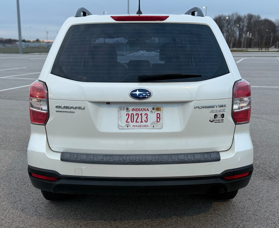 Subaru Forester 4dr CVT 2.5i PZEV 2015