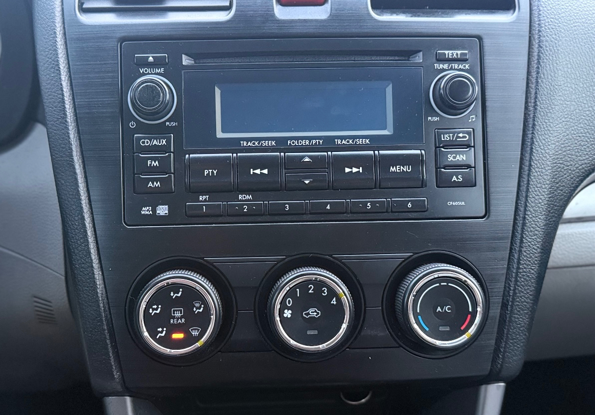 Subaru Forester 4dr CVT 2.5i PZEV 2015