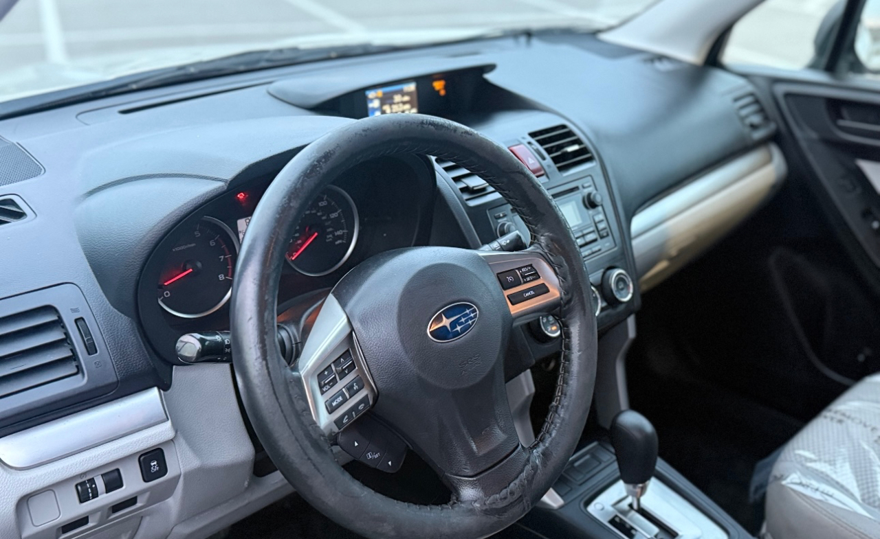 Subaru Forester 4dr CVT 2.5i PZEV 2015