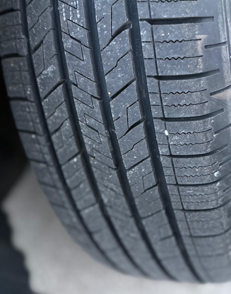 Subaru Forester 4dr CVT 2.5i PZEV 2015