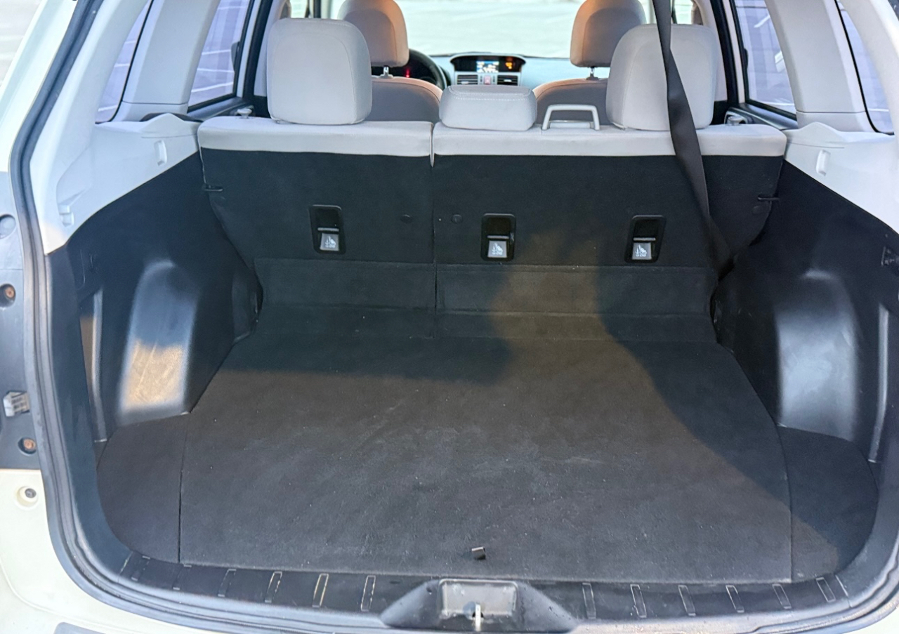 Subaru Forester 4dr CVT 2.5i PZEV 2015