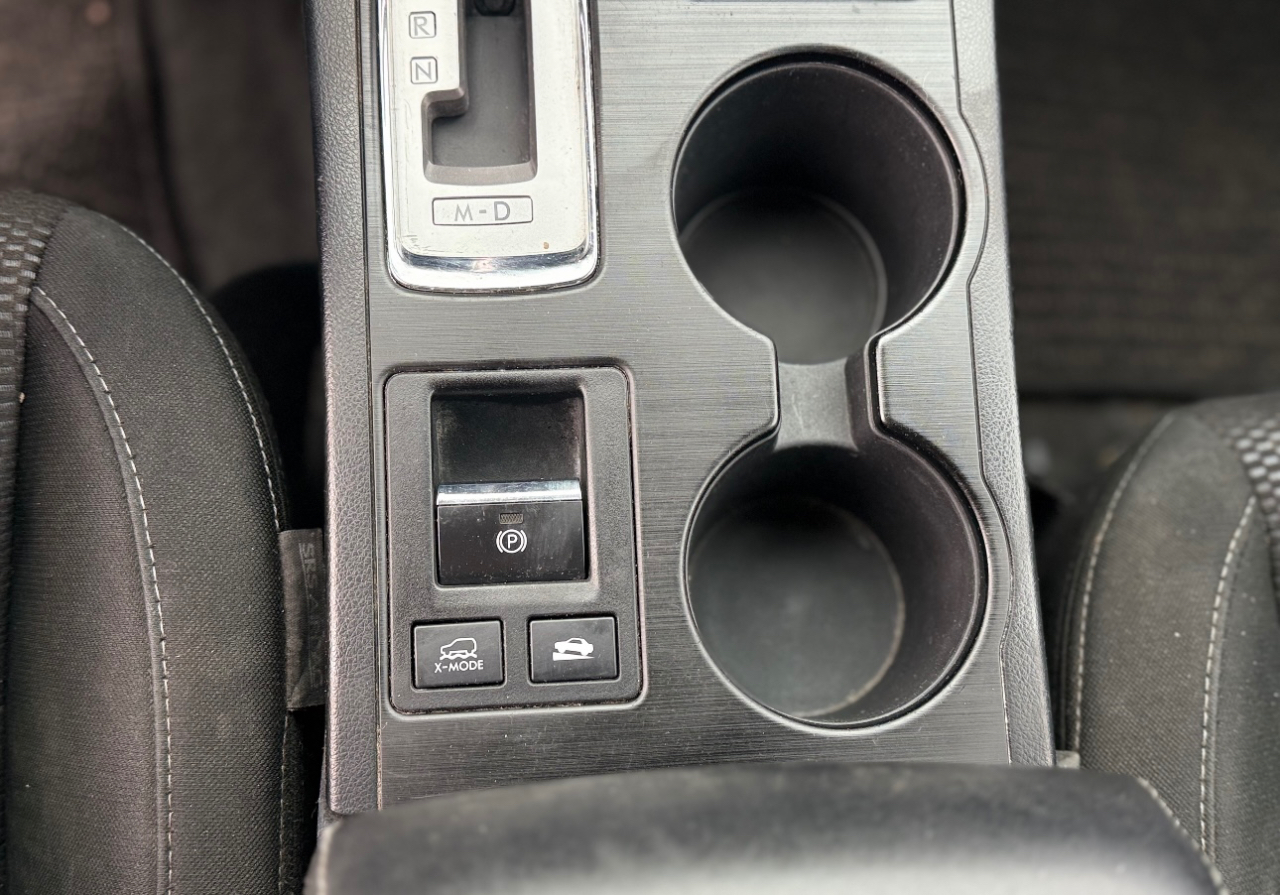 Subaru Outback 4dr Wgn 2.5i Premium 2015