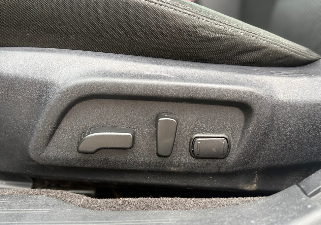 Subaru Outback 4dr Wgn 2.5i Premium 2015