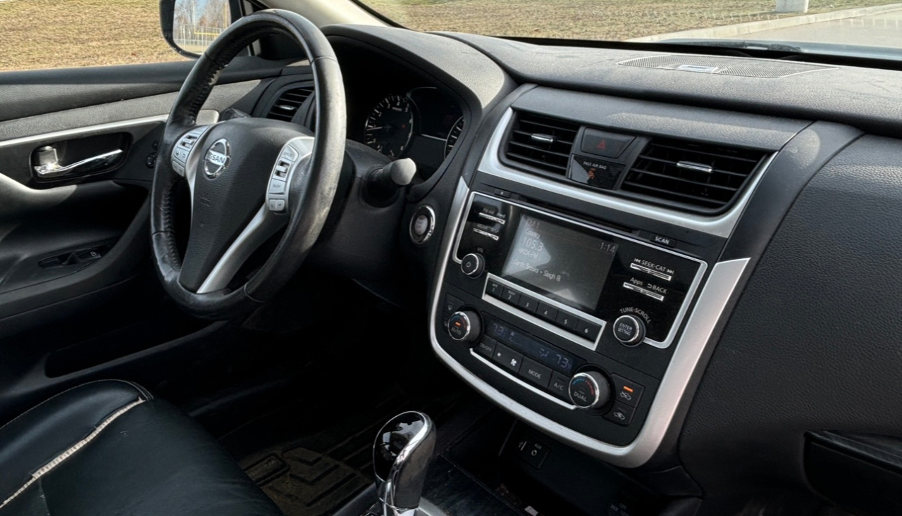 Nissan Altima 4dr Sdn I4 2.5 SL 2016