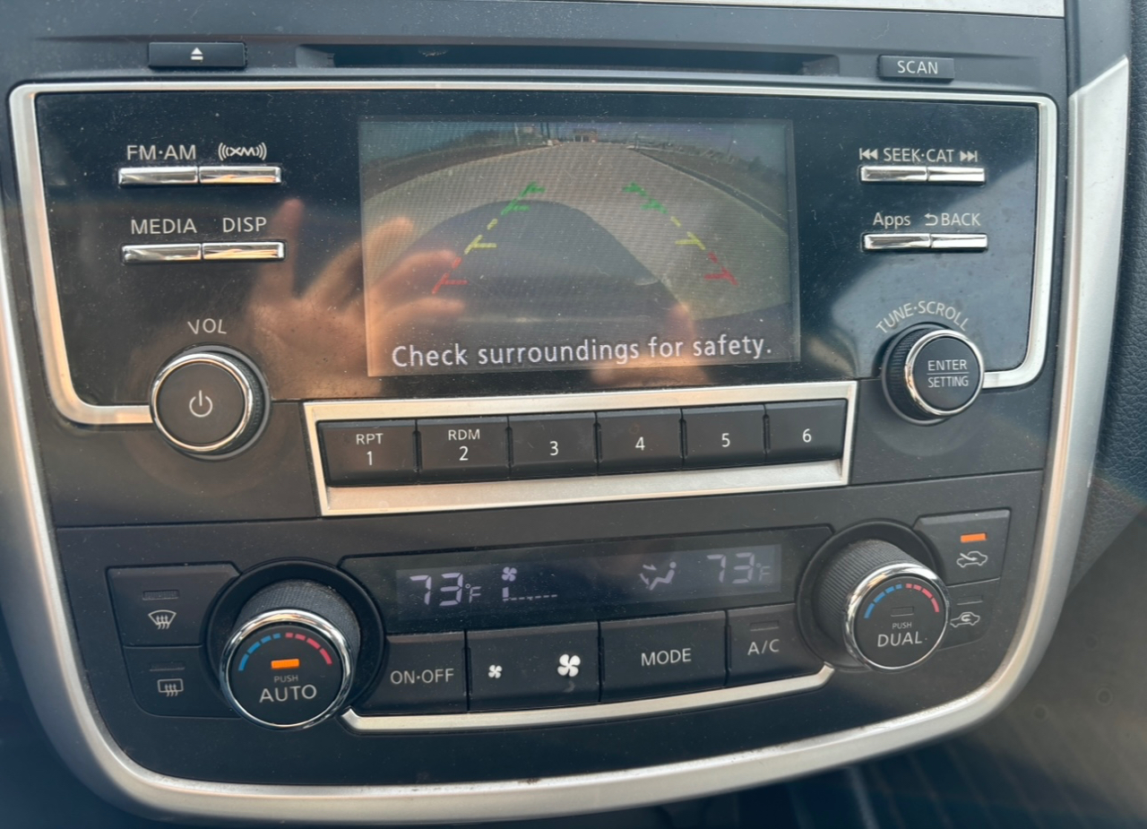 Nissan Altima 4dr Sdn I4 2.5 SL 2016