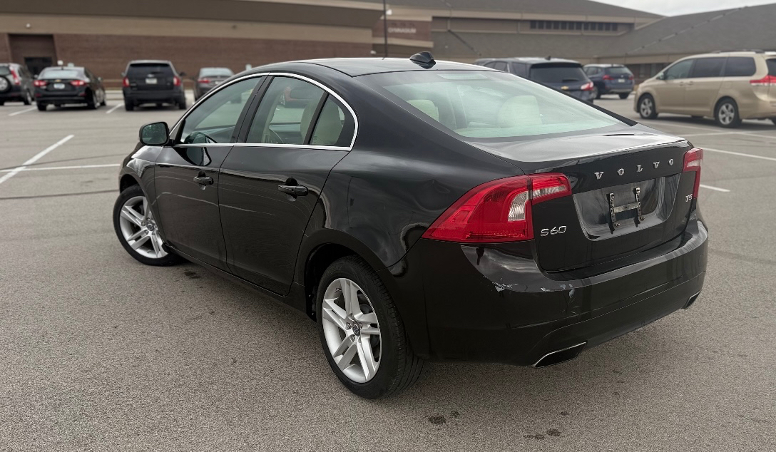 Volvo S60 4dr Sdn T5 FWD 2014