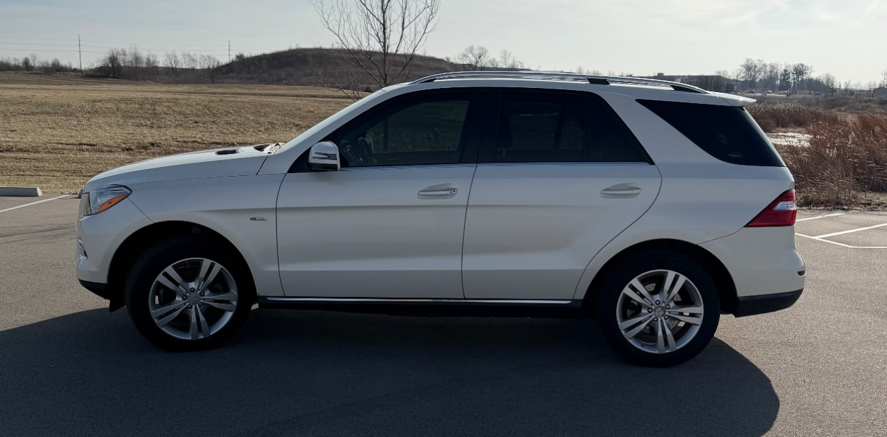 Mercedes-Benz M-Class 4MATIC 4dr ML 350 BlueTEC 2012