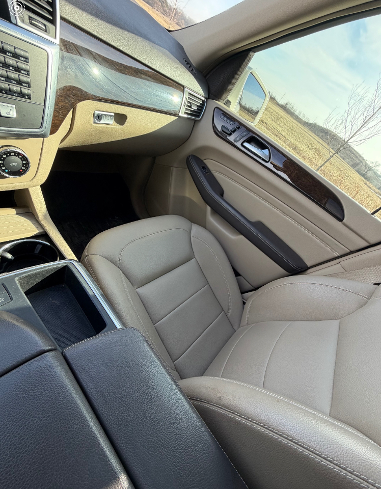 Mercedes-Benz M-Class 4MATIC 4dr ML 350 BlueTEC 2012