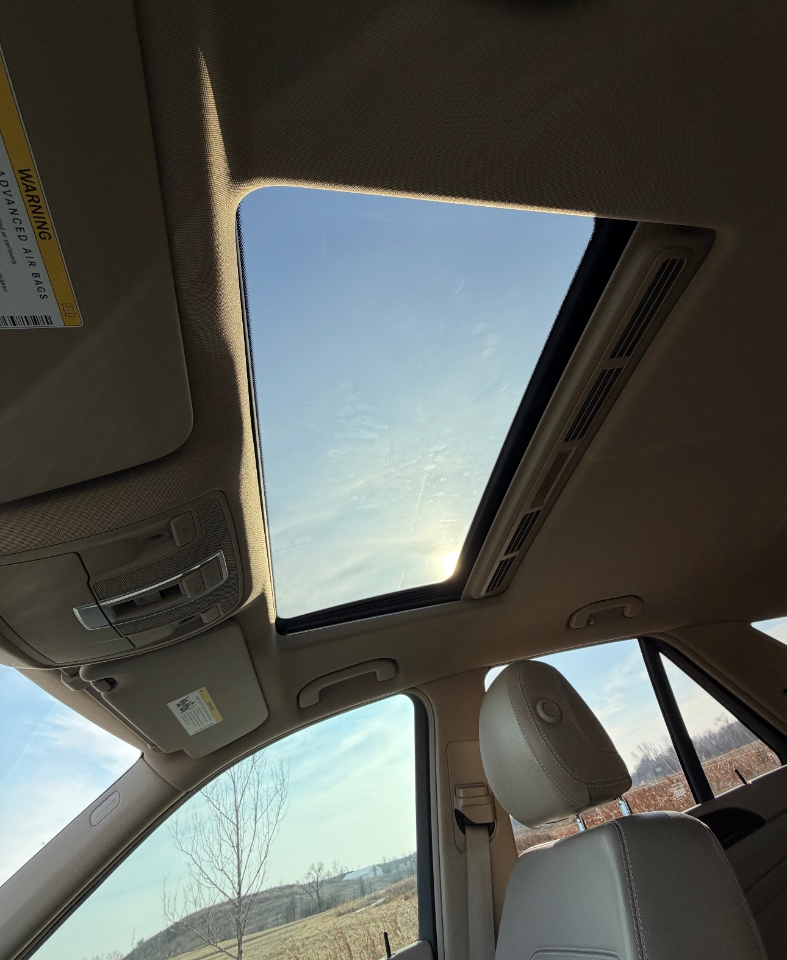 Mercedes-Benz M-Class 4MATIC 4dr ML 350 BlueTEC 2012