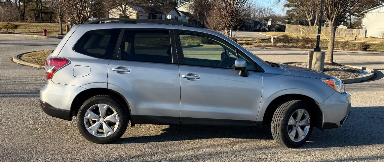 Subaru Forester 4dr CVT 2.5i Premium PZEV 2015