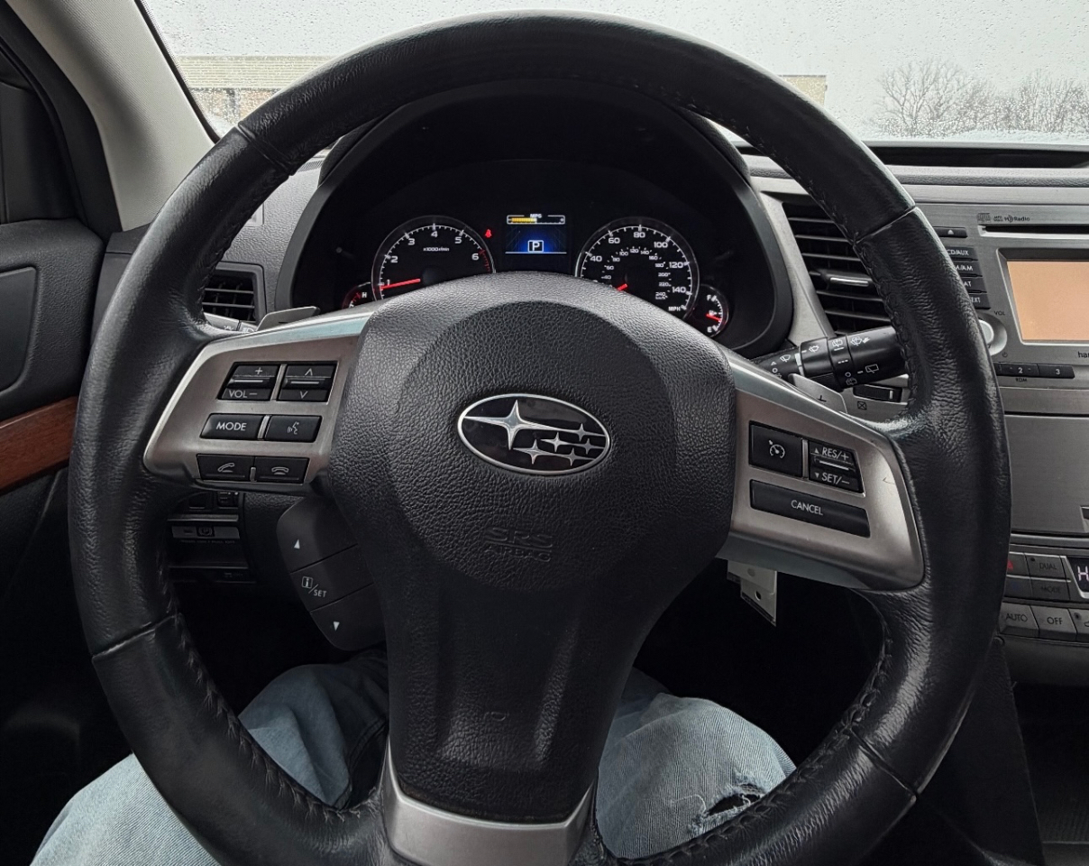 Subaru Outback 4dr Wgn H4 Auto 2.5i Limited 2014