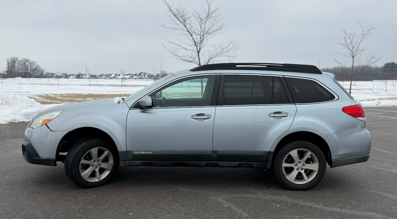 Subaru Outback 4dr Wgn H4 Auto 2.5i Premium 2013