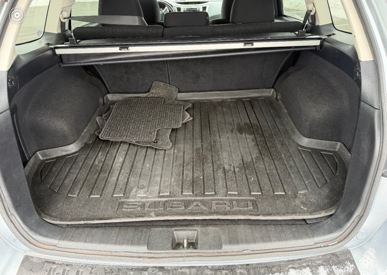 Subaru Outback 4dr Wgn H4 Auto 2.5i Premium 2013