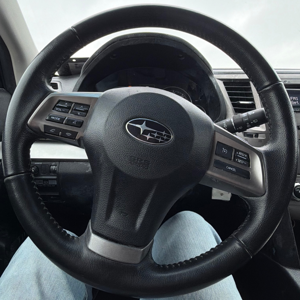 Subaru Outback 4dr Wgn H4 Auto 2.5i Premium 2013