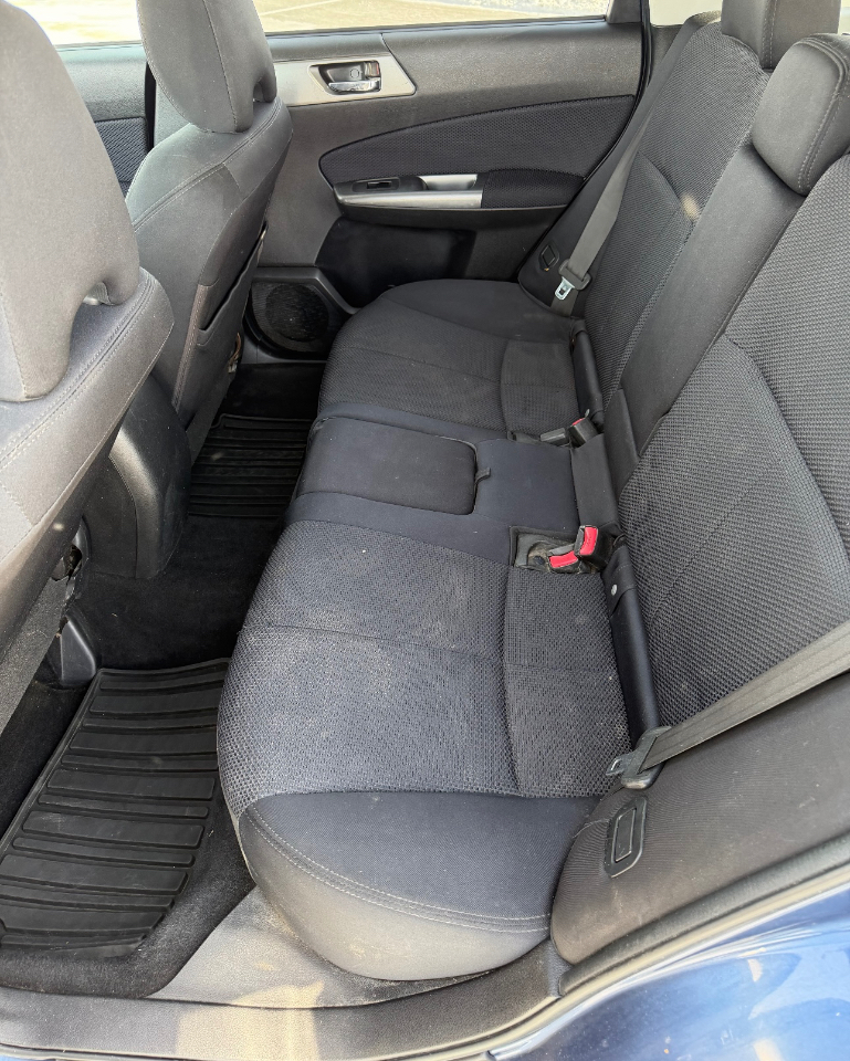 Subaru Forester 4dr Auto 2.5X Premium w/All-Weather Pkg 2011