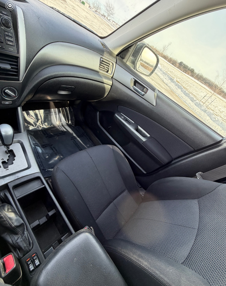 Subaru Forester 4dr Auto 2.5X Premium w/All-Weather Pkg 2011