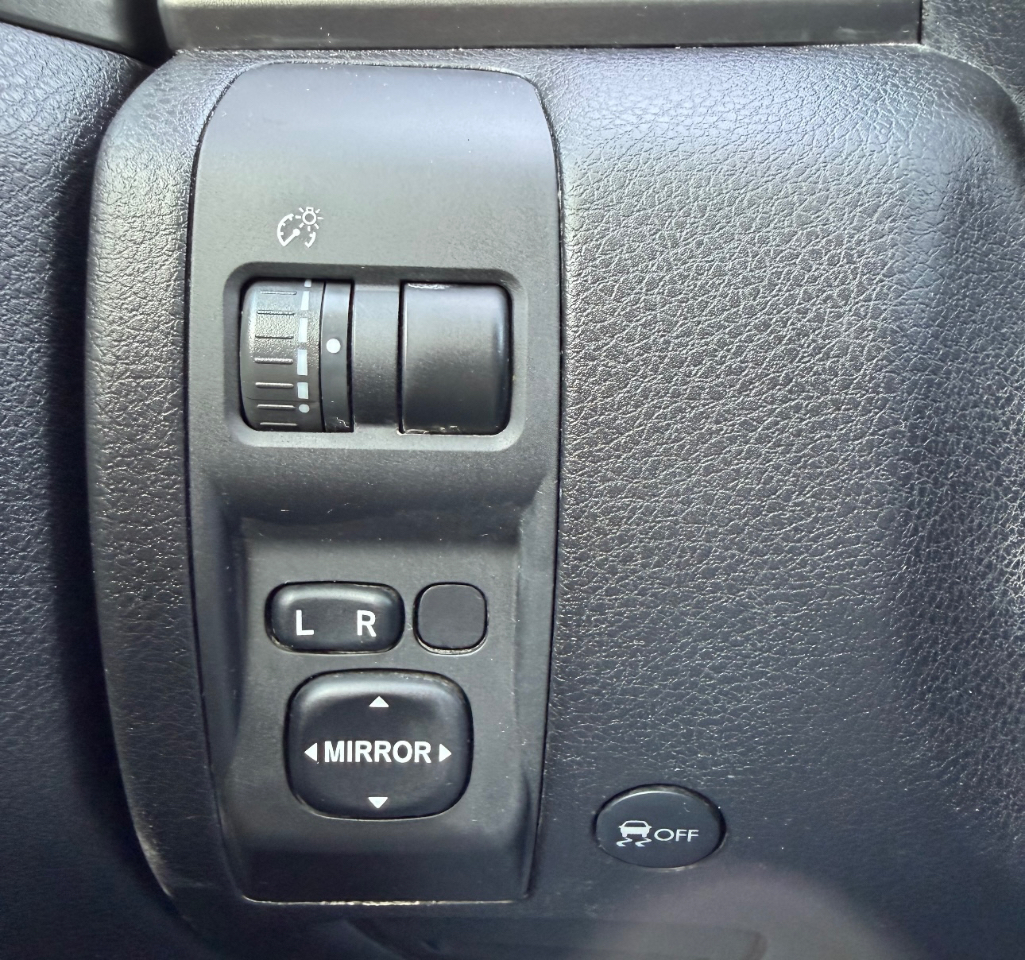 Subaru Forester 4dr Auto 2.5X Premium w/All-Weather Pkg 2011