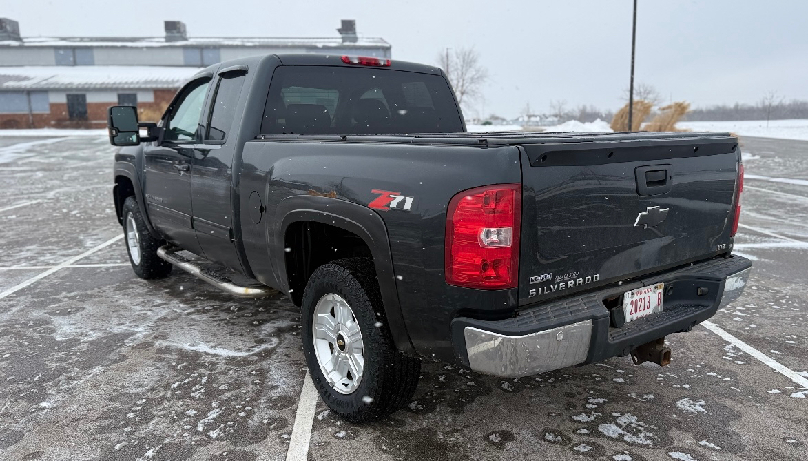 Chevrolet Silverado 1500 4WD Ext Cab 143.5" LTZ 2009