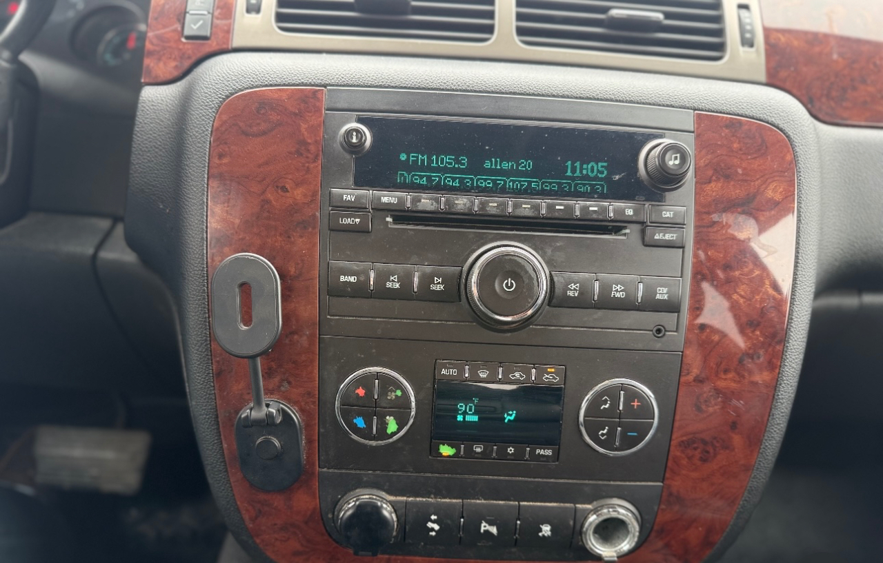 Chevrolet Silverado 1500 4WD Ext Cab 143.5" LTZ 2009