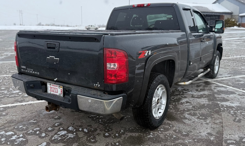 Chevrolet Silverado 1500 4WD Ext Cab 143.5" LTZ 2009