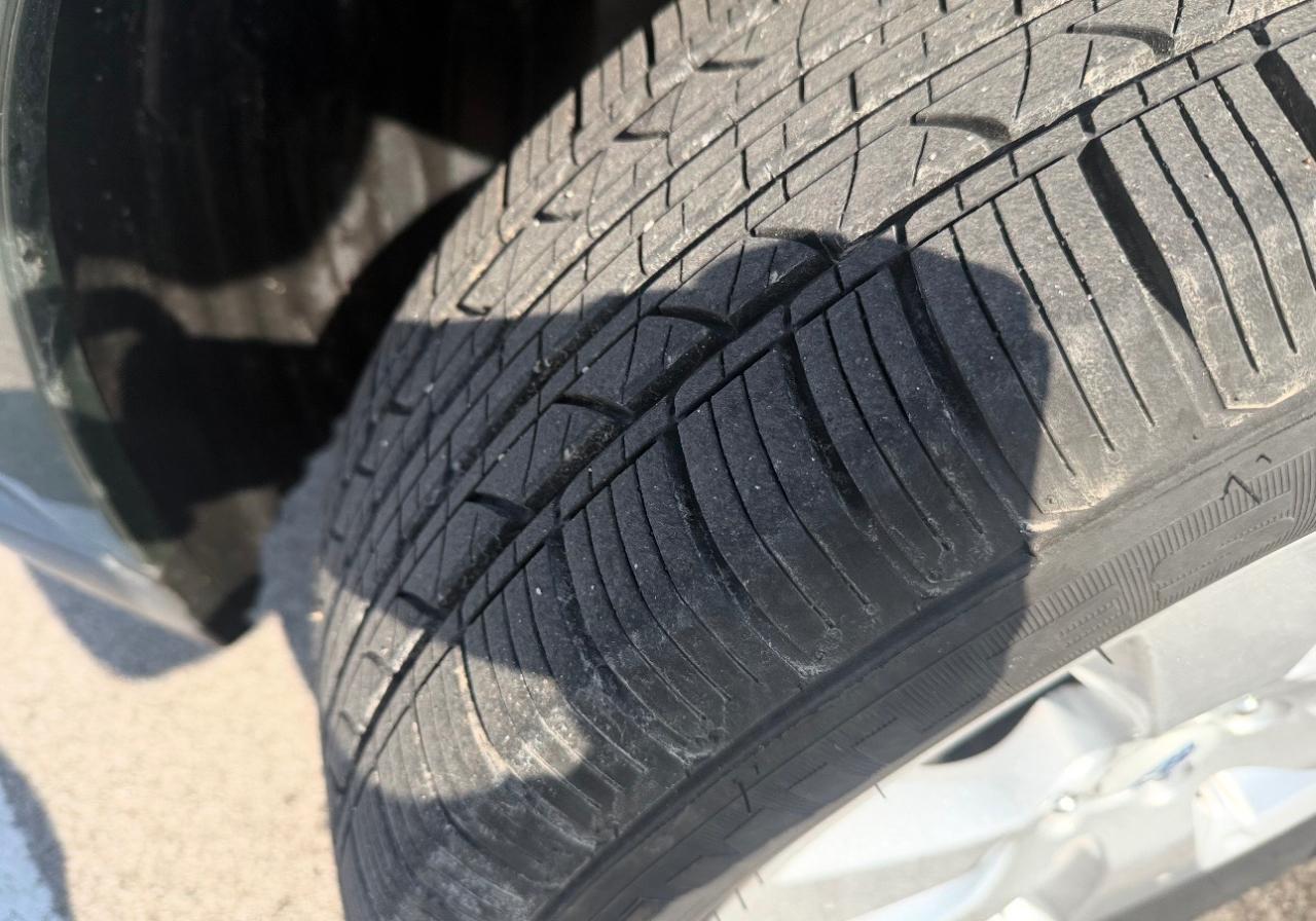 Subaru Outback 4dr Wgn H4 Auto 2.5i Limited Pwr Moon 2011