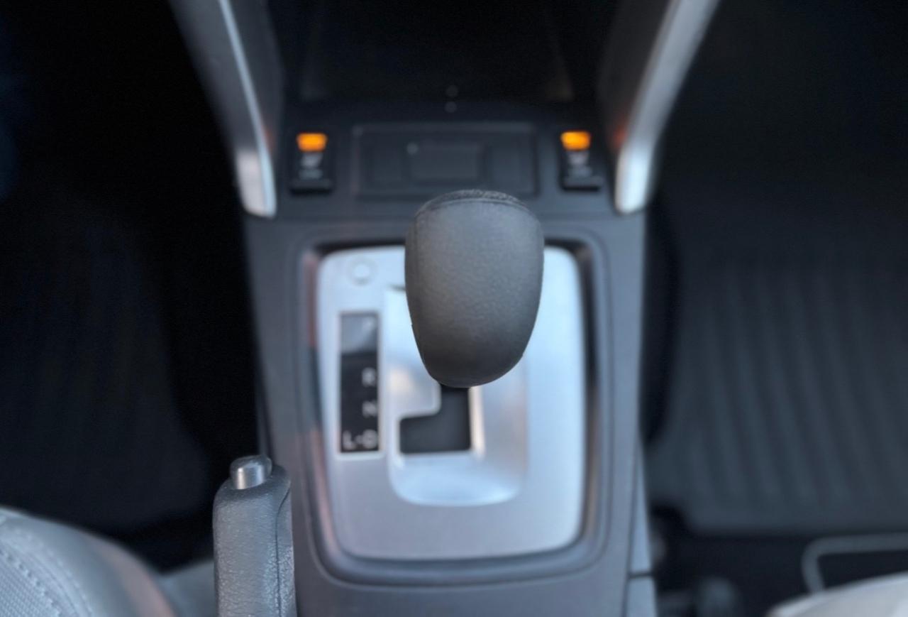 Subaru Forester 4dr Auto 2.5i Premium PZEV 2014