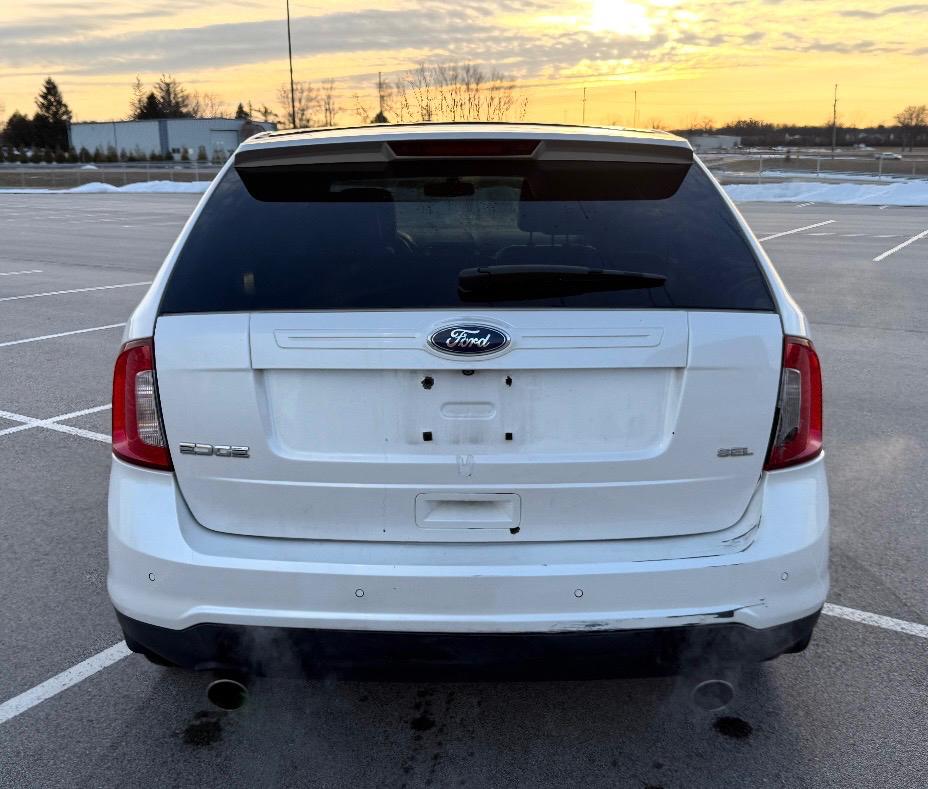 Ford Edge 4dr SEL FWD 2011