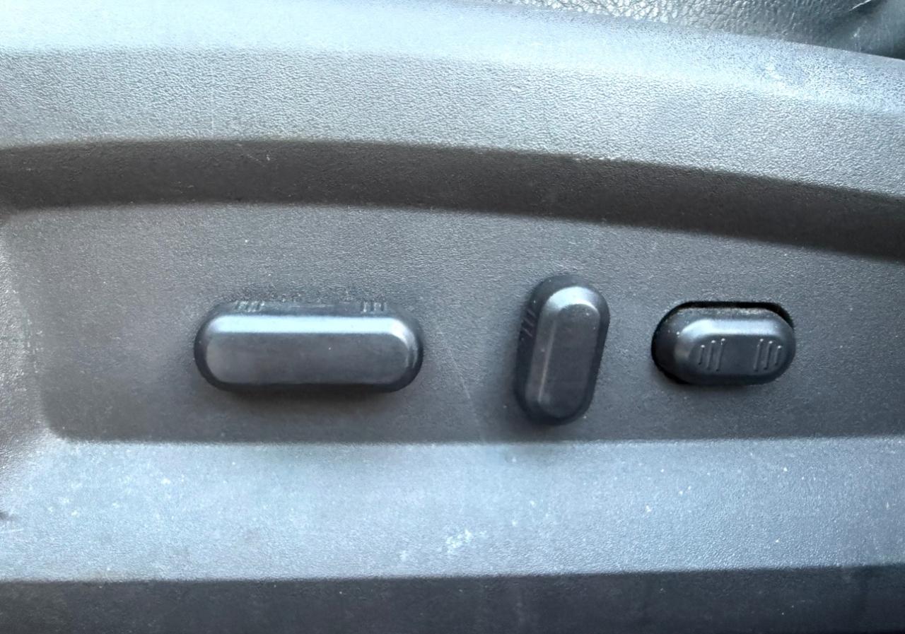 Ford Edge 4dr SEL FWD 2011