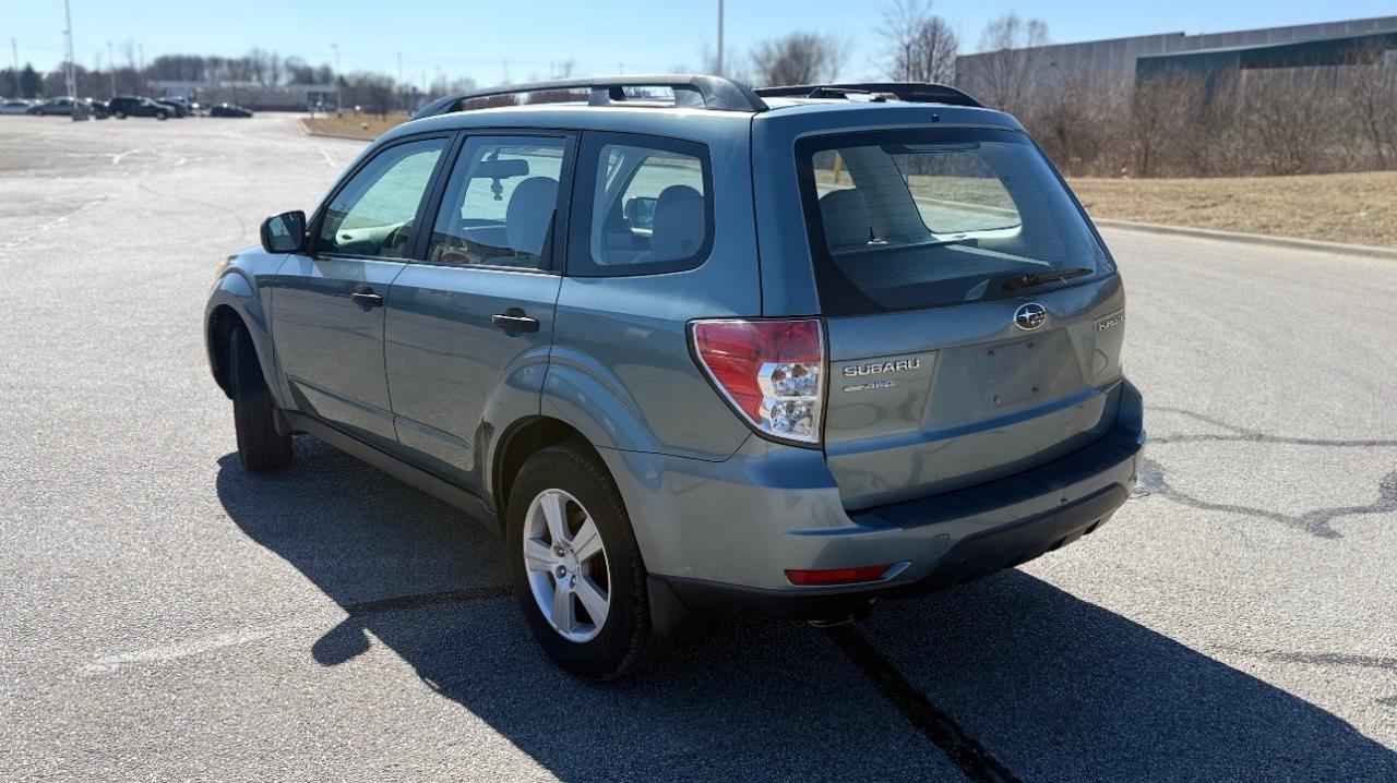 Subaru Forester 4dr Auto 2.5X w/Alloy Wheel Value Pkg 2011
