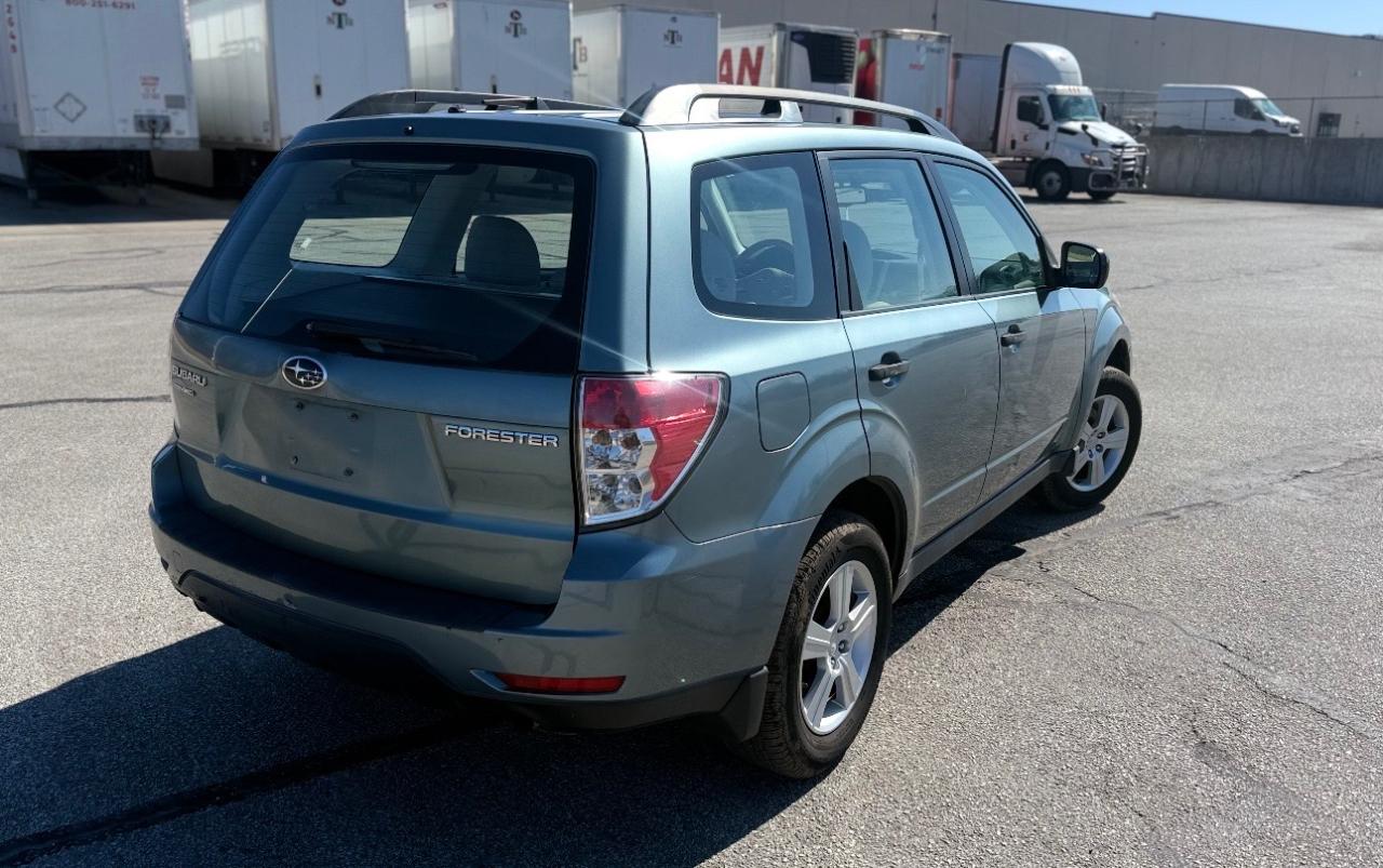 Subaru Forester 4dr Auto 2.5X w/Alloy Wheel Value Pkg 2011