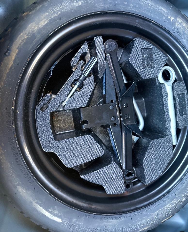 Subaru Forester 4dr Auto 2.5X w/Alloy Wheel Value Pkg 2011