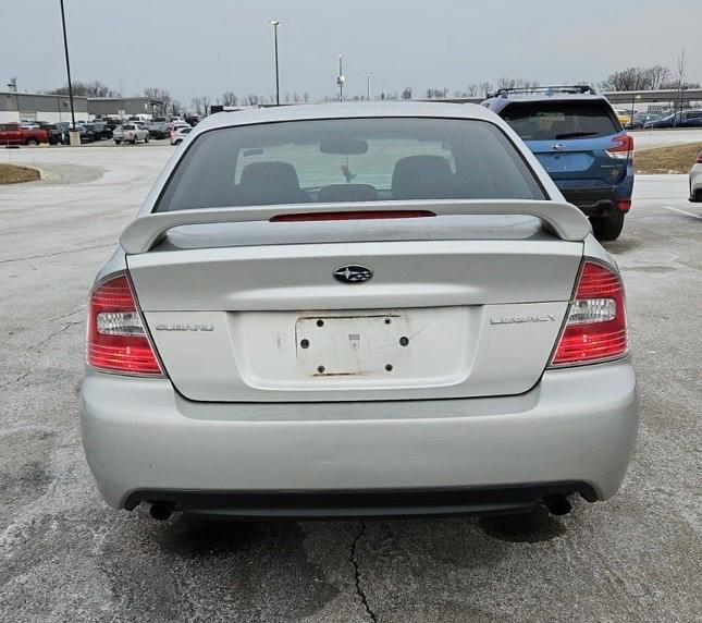 Subaru Legacy Sedan 4dr H4 AT Ltd 2007