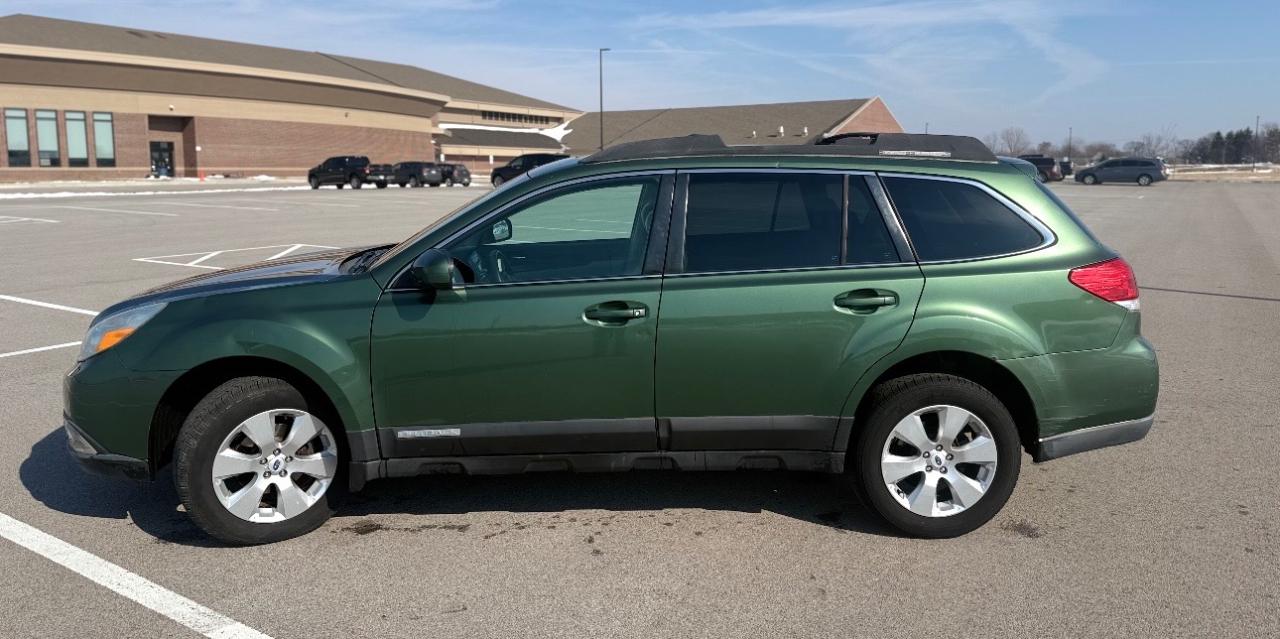 Subaru Outback 4dr Wgn H4 Auto 2.5i Limited 2013