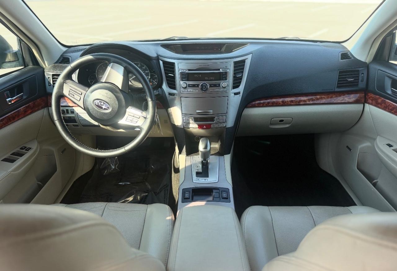 Subaru Outback 4dr Wgn H4 Auto 2.5i Limited 2013